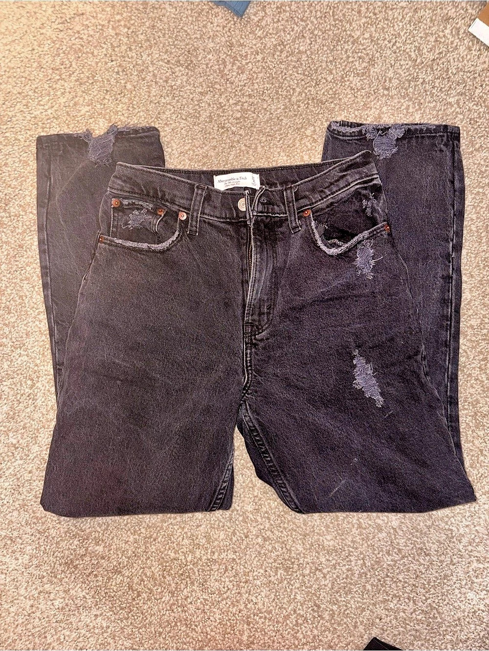 Abercrombie & Fitch Ultra High Rise Ankle Straight Jean Black